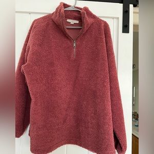 Woman’s plus size fleece top